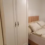 Paulla 아파트 시베니크